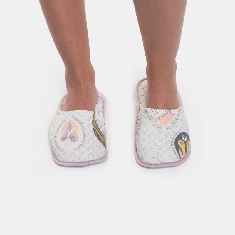 Pantufa Fechada Adulto