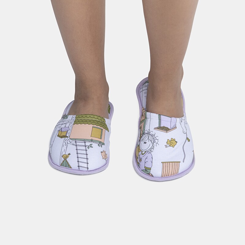 Pantufa Feminina Adulto Fechada Com Estampa Corrida 