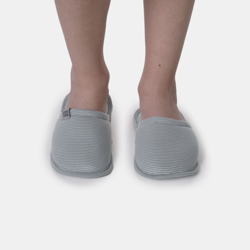 Pantufa fechada infantil - 5 a 12 anos 