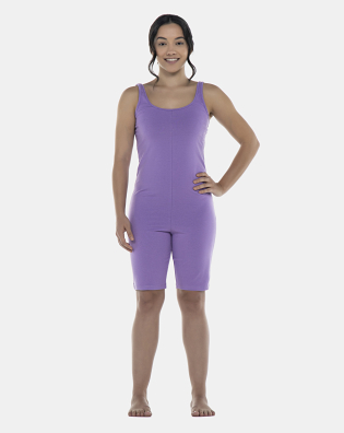 Pijama Feminino Adulto Macacão e Camisete