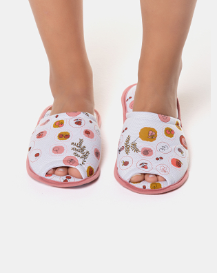 Pantufa com abertura adulto