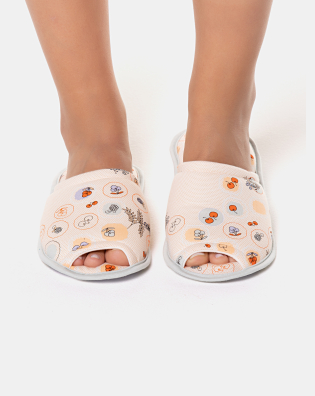 Pantufa com abertura adulto