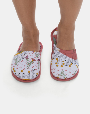 Pantufa Fechada Sonhart Feminina Adulto Estampa Floral