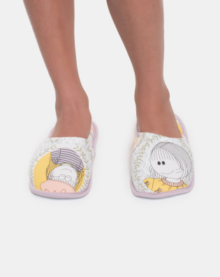 Pantufa Fechada Infantil - 5 a 12 anos Feminina