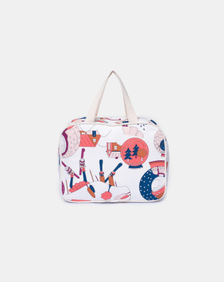 Necessaire