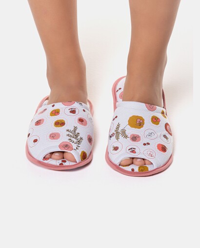 Pantufa com abertura adulto