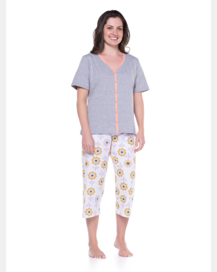 Homewear manga curta e corsário