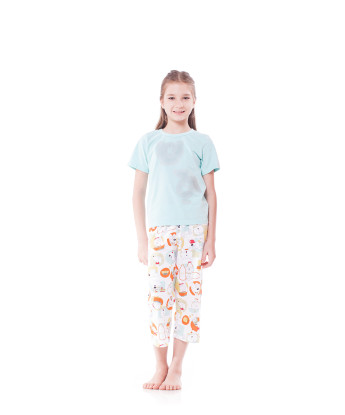 Pijama manga curta e corsário