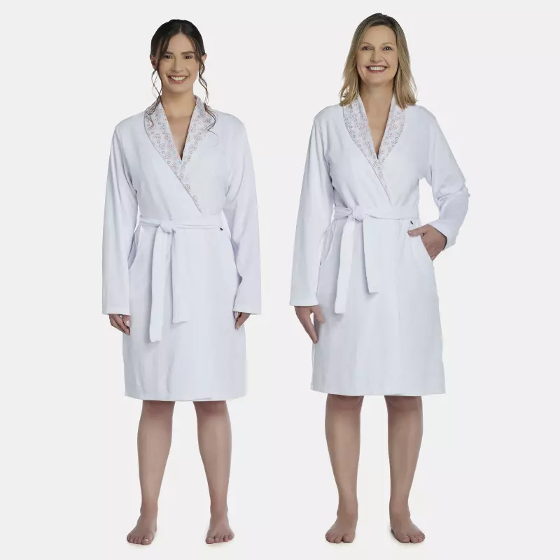 Roupão Feminino Adulto Manga Longa Traspassado Com Bolsos Atoalhado