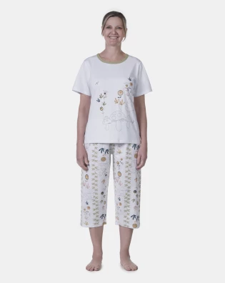 Pijama Clássico Manga Curta e Corsário