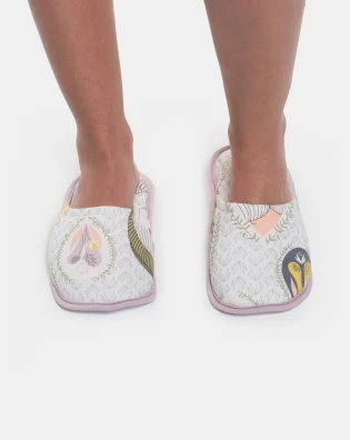 Pantufa Fechada Adulto