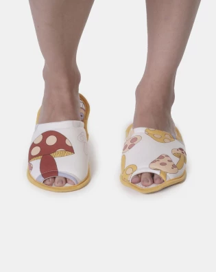 Pantufa com abertura adulto