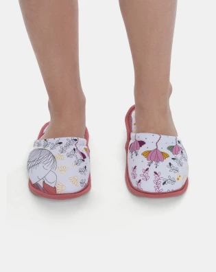 Pantufa Fechada Infantil Feminina Estampada