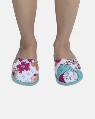 Pantufa Feminina Kids Fechada Com Estampa Corrida