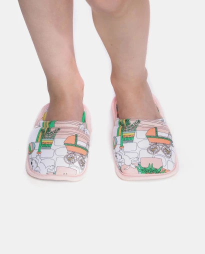 PANTUFA FECHADA INFANTIL - 5 A 12 ANOS 