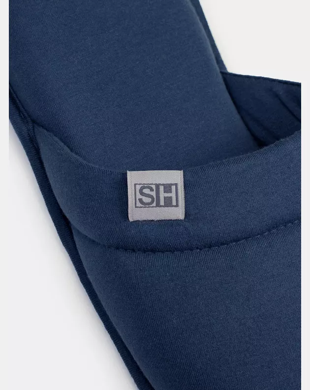 Pantufa fechada adulto