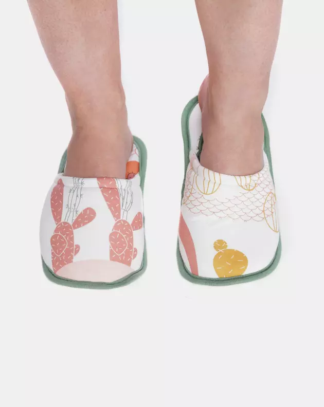 Pantufa Feminino Adulto Fechada