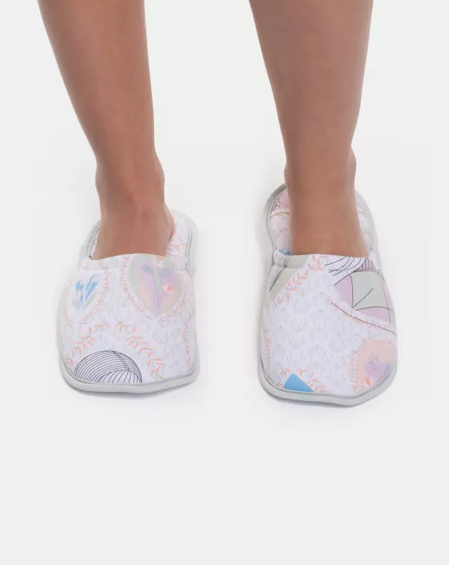 Pantufa Fechada Adulto