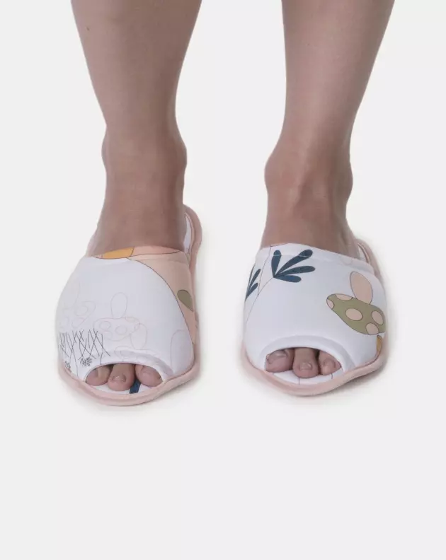 Pantufa com abertura adulto