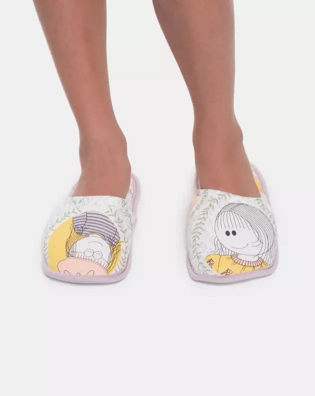 Pantufa Fechada Infantil - 5 a 12 anos Feminina