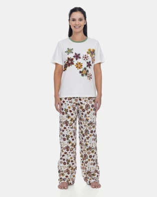 Pijama Feminino Manga Curta e Calça Estampa Floral