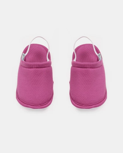 Pantufa Infantil Feminina Fechada 1 a 4 anos Fucsia