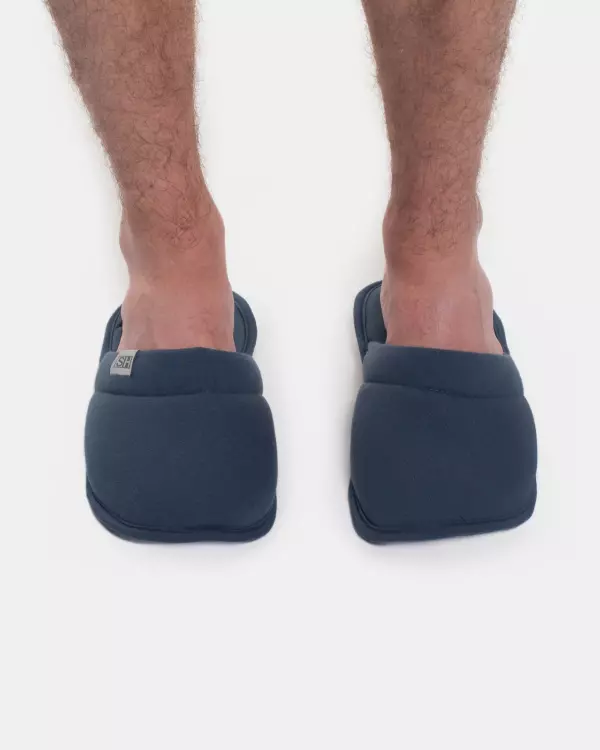 Pantufa fechada adulto