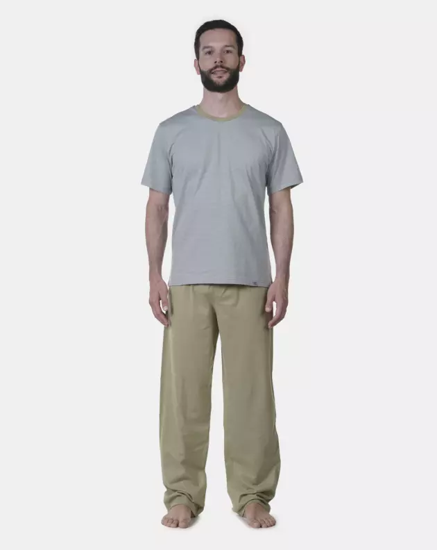 Pijama manga curta e calça        