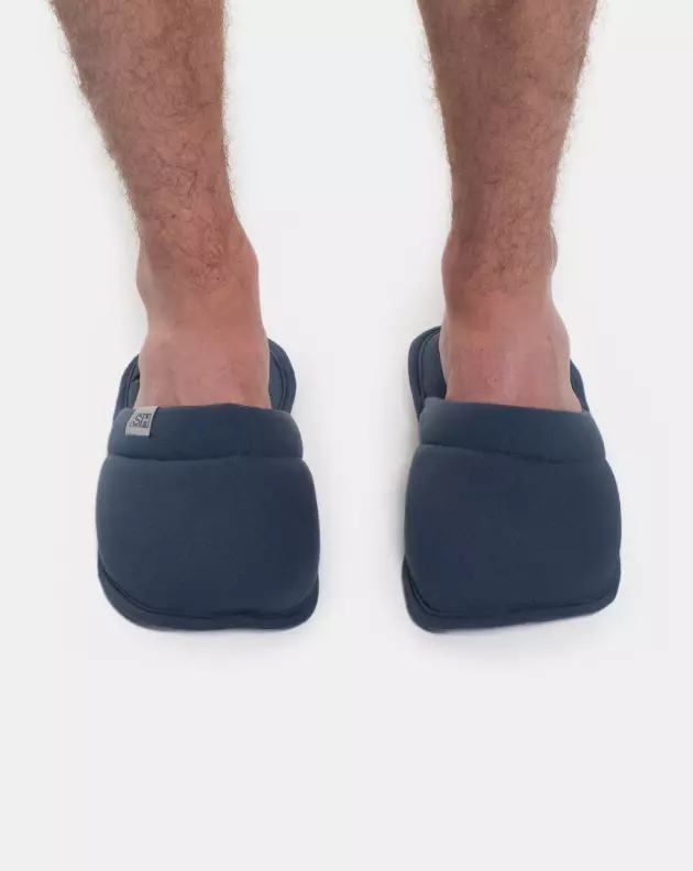 Pantufa fechada adulto