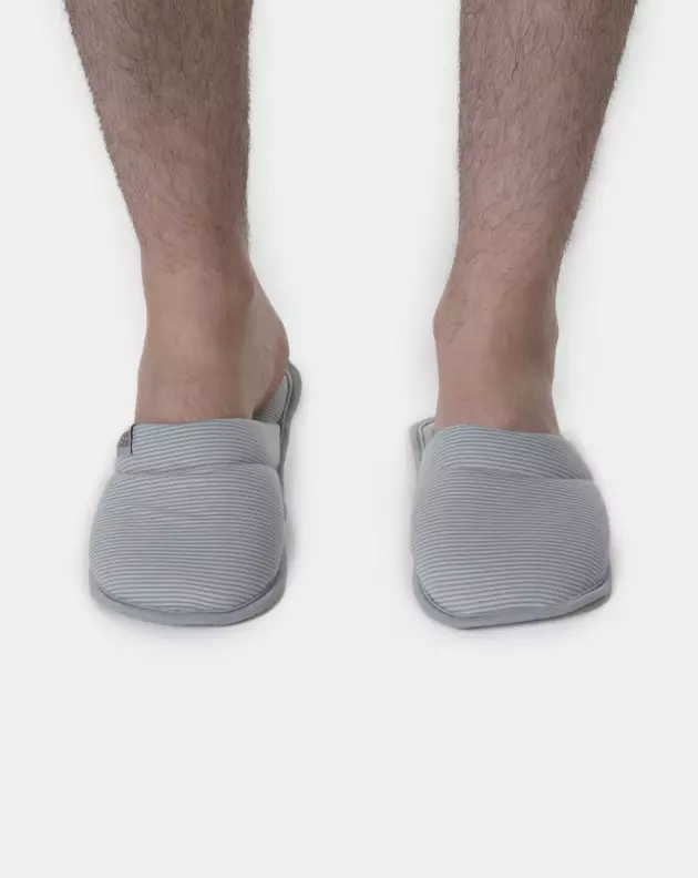 Pantufa fechada adulto    